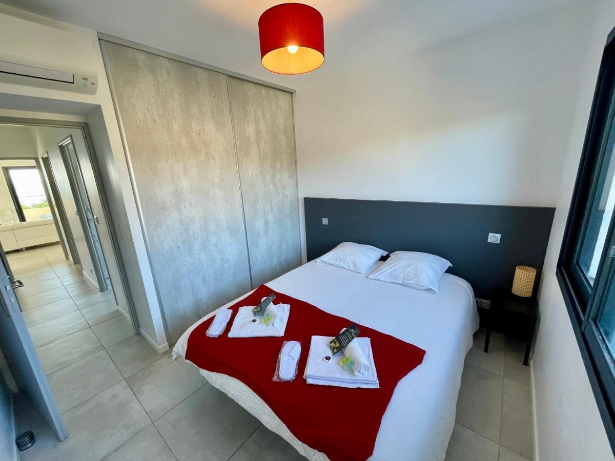 Appartement Luxe Le Levant Hyères Exterior foto