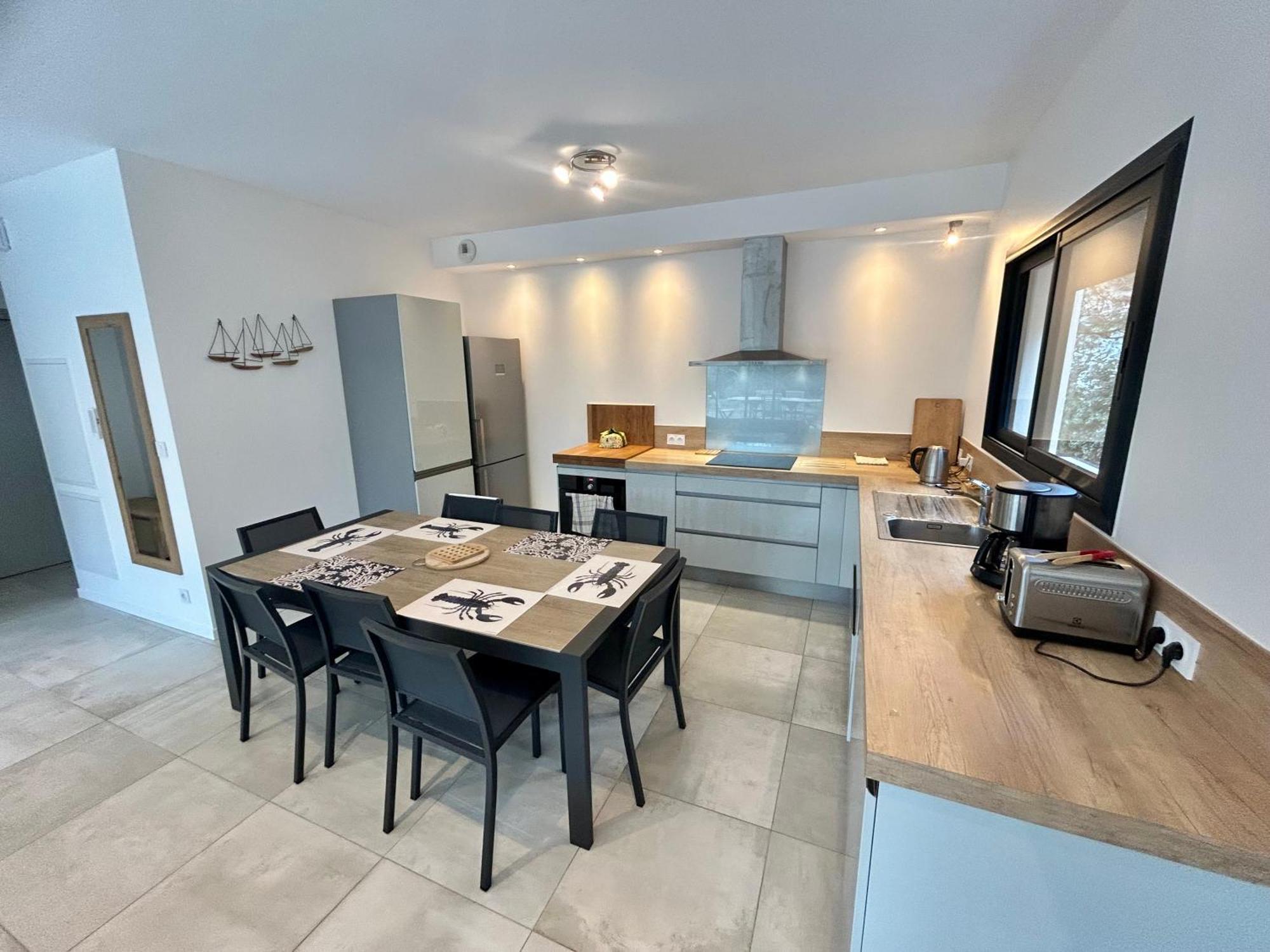 Appartement Luxe Le Levant Hyères Exterior foto