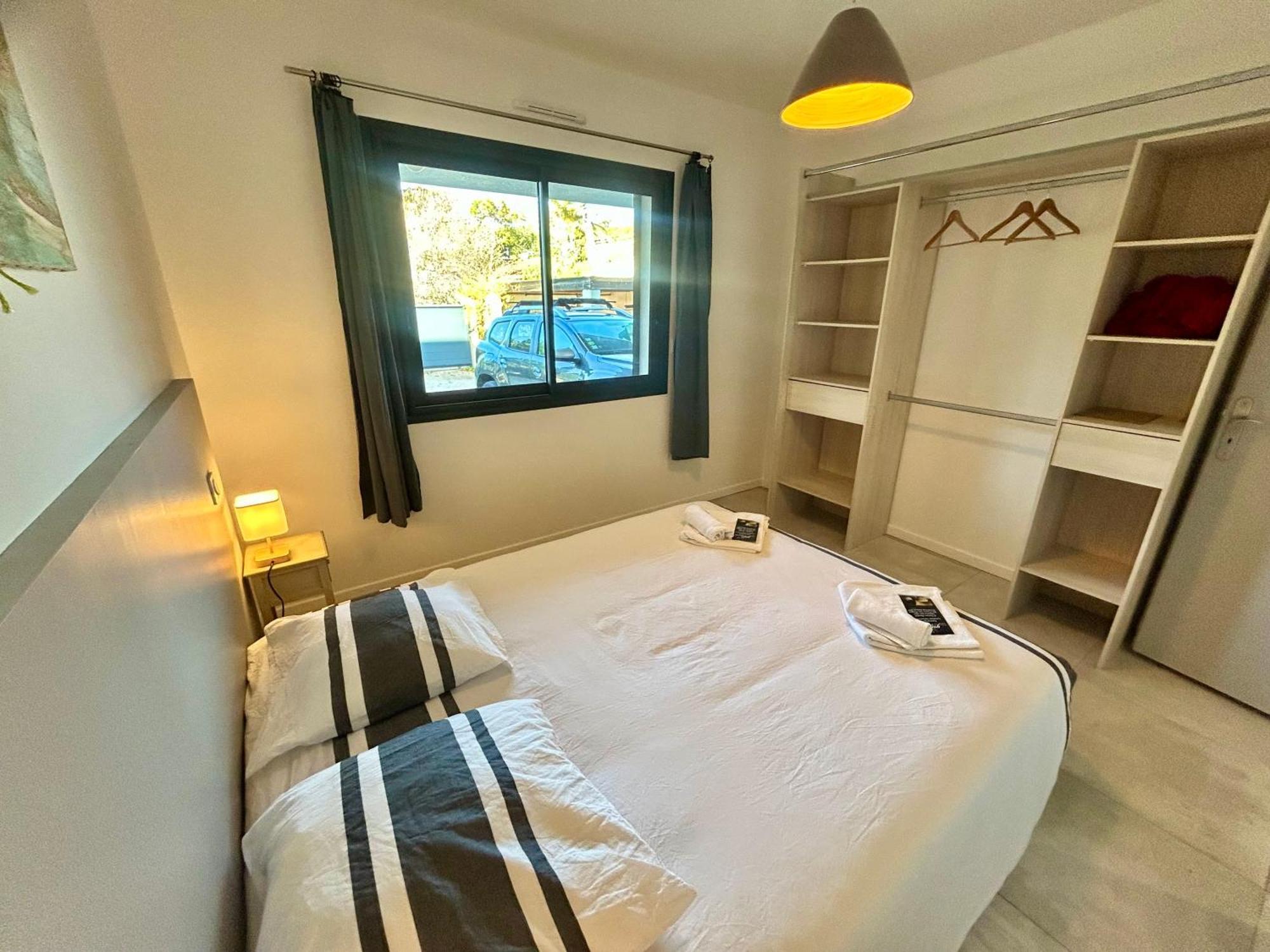 Appartement Luxe Le Levant Hyères Exterior foto